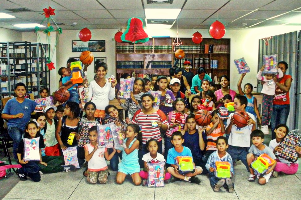 Celebraciones de fin de año en la Biblioteca Padre Ignacio Huarte
